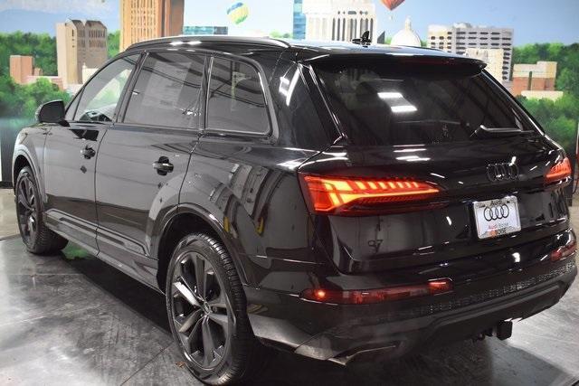 new 2025 Audi Q7 car, priced at $77,605