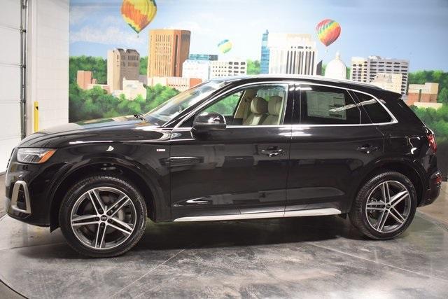 new 2025 Audi Q5 car, priced at $67,900