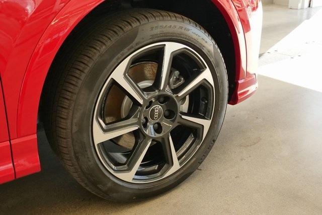 new 2025 Audi Q3 car, priced at $47,075