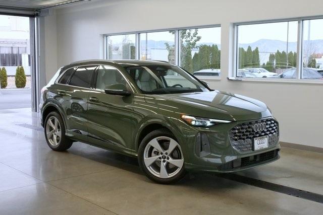 new 2025 Audi Q5 car, priced at $64,875