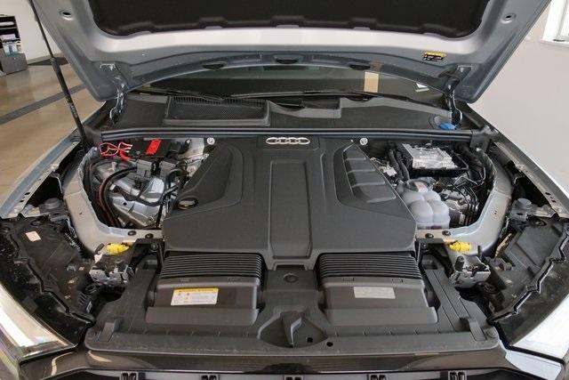 new 2025 Audi Q7 car, priced at $69,095
