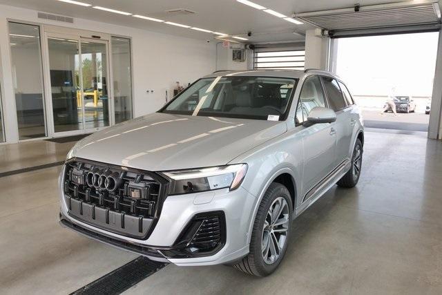 new 2025 Audi Q7 car, priced at $69,095