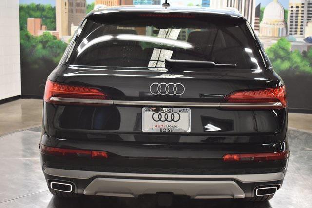 new 2025 Audi Q7 car, priced at $70,400