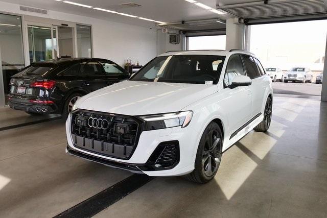 new 2026 Audi Q7 car, priced at $78,295