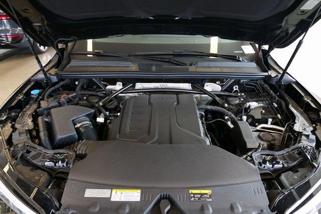 new 2025 Audi Q5 car, priced at $61,300