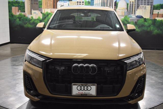 new 2025 Audi Q7 car, priced at $84,125