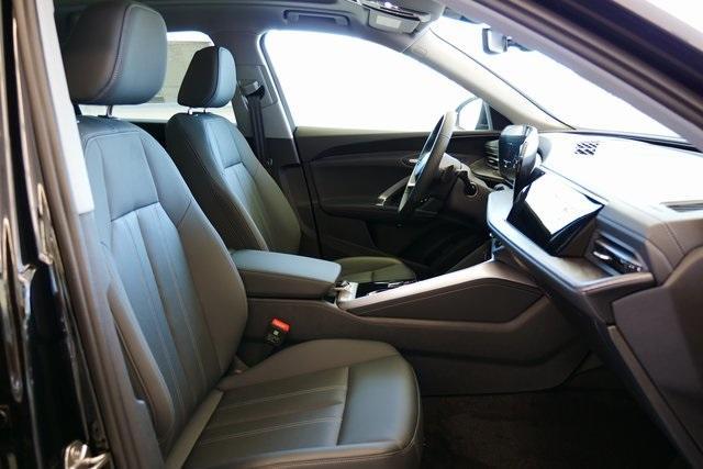 new 2025 Audi Q5 car, priced at $58,085