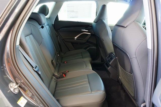 new 2025 Audi Q5 car, priced at $61,300