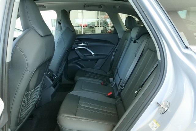new 2025 Audi Q5 car, priced at $62,040