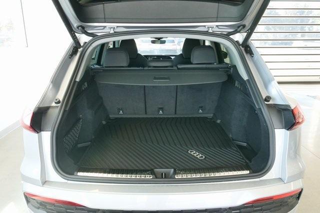 new 2025 Audi Q5 car, priced at $62,040