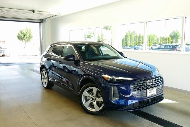 new 2025 Audi Q5 car, priced at $62,040