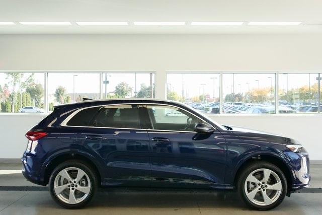 new 2025 Audi Q5 car, priced at $60,975