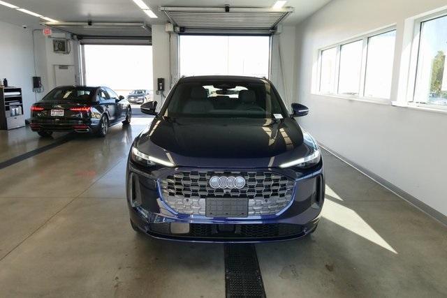 new 2025 Audi Q5 car, priced at $60,975
