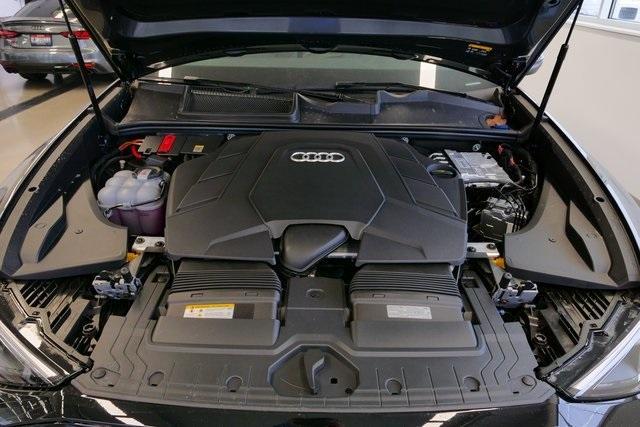 new 2025 Audi Q8 car, priced at $86,560
