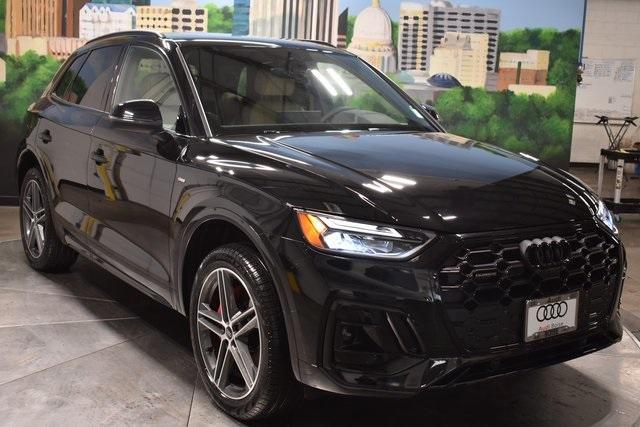 new 2025 Audi Q5 car, priced at $69,500