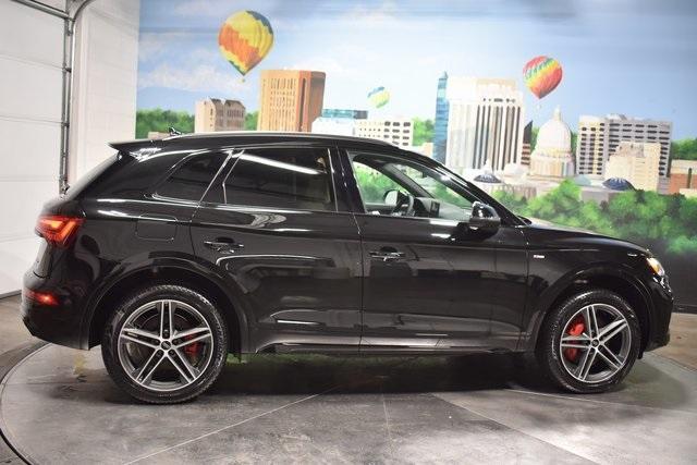 new 2025 Audi Q5 car, priced at $69,500