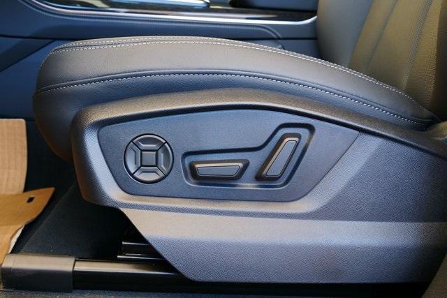 new 2025 Audi Q7 car, priced at $77,750
