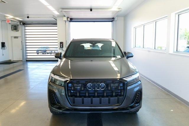new 2025 Audi Q7 car, priced at $77,750