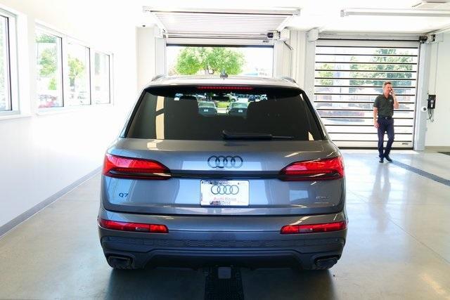new 2025 Audi Q7 car, priced at $77,750