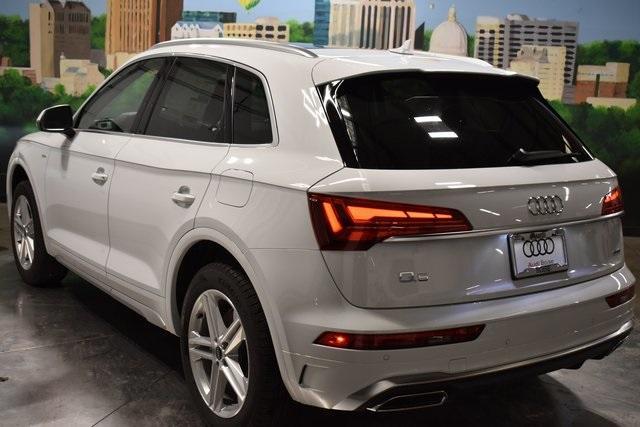 new 2025 Audi Q5 car, priced at $62,800