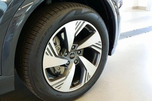new 2025 Audi Q6 e-tron car, priced at $75,155