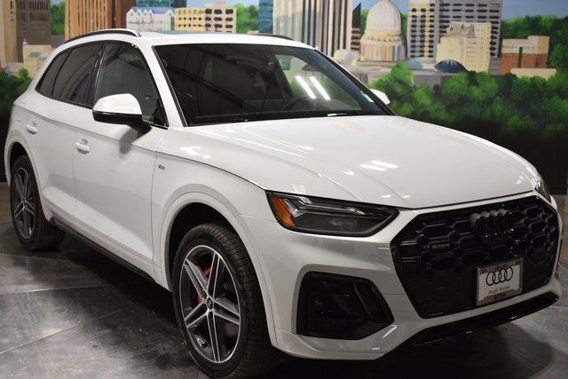 new 2024 Audi Q5 e car, priced at $67,175