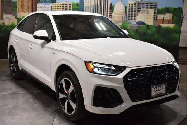 new 2024 Audi Q5 car, priced at $60,145