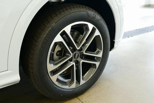 new 2025 Audi Q5 car, priced at $60,175