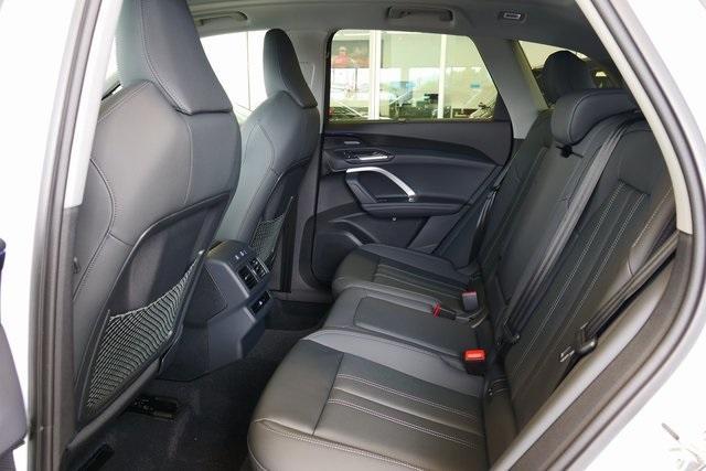new 2025 Audi Q5 car, priced at $60,175