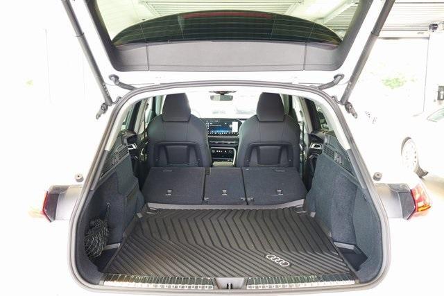 new 2025 Audi Q5 car, priced at $60,175