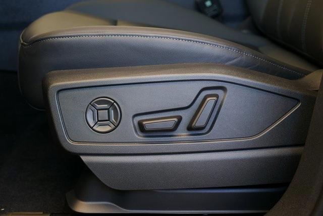 new 2025 Audi Q5 car, priced at $60,975