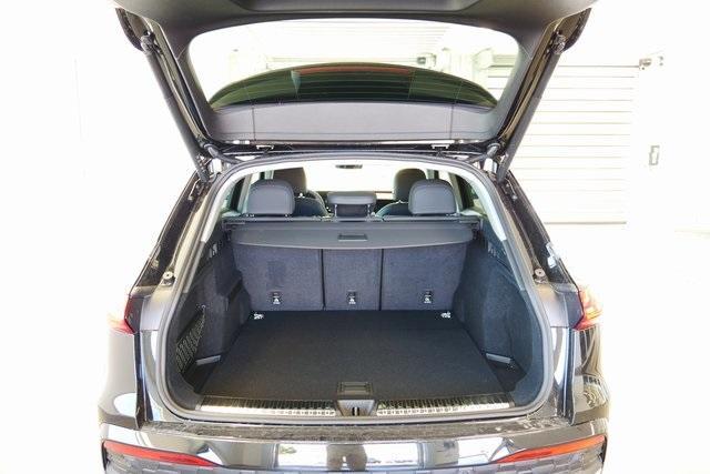 new 2025 Audi Q5 car, priced at $60,975