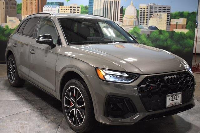 new 2025 Audi SQ5 car, priced at $70,140