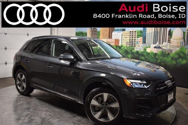 new 2025 Audi Q5 car, priced at $49,925