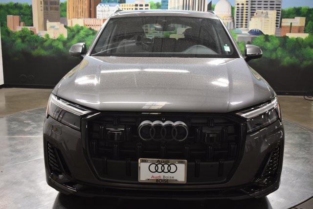 new 2025 Audi Q7 car, priced at $77,800