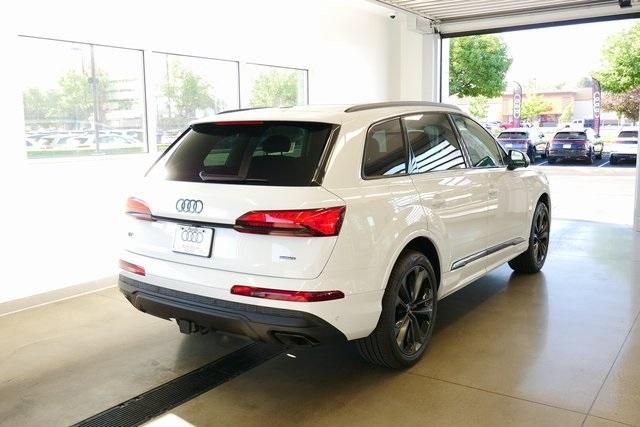 new 2025 Audi Q7 car, priced at $71,637