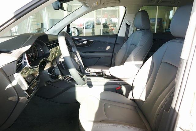 new 2025 Audi Q7 car, priced at $71,637