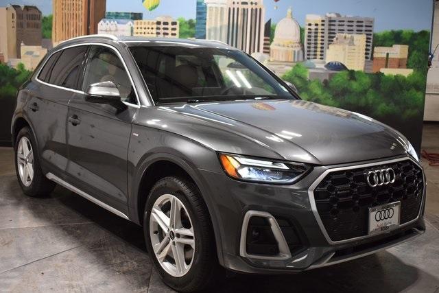 new 2025 Audi Q5 car, priced at $62,800