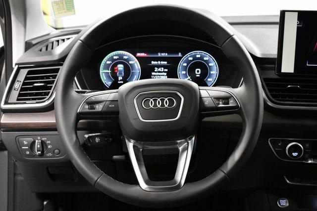 new 2025 Audi Q5 car, priced at $63,600