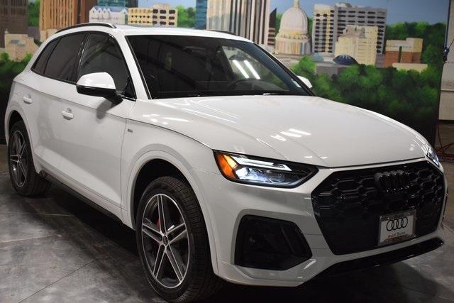 new 2025 Audi Q5 car, priced at $68,550