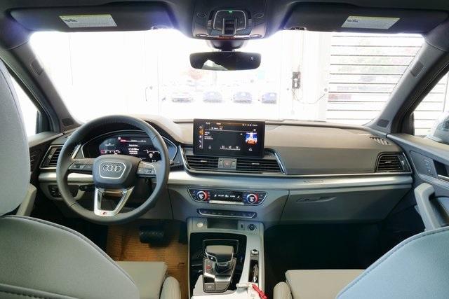 new 2025 Audi Q5 car, priced at $63,475