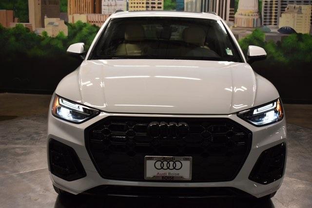 new 2025 Audi Q5 car, priced at $69,385