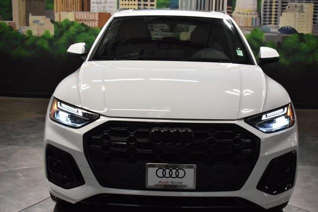 new 2025 Audi Q5 car, priced at $59,605