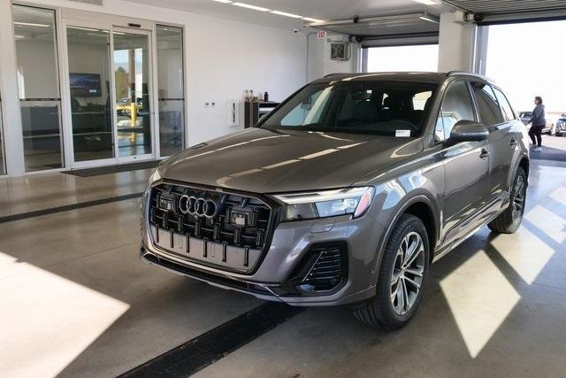 new 2026 Audi Q7 car, priced at $67,390