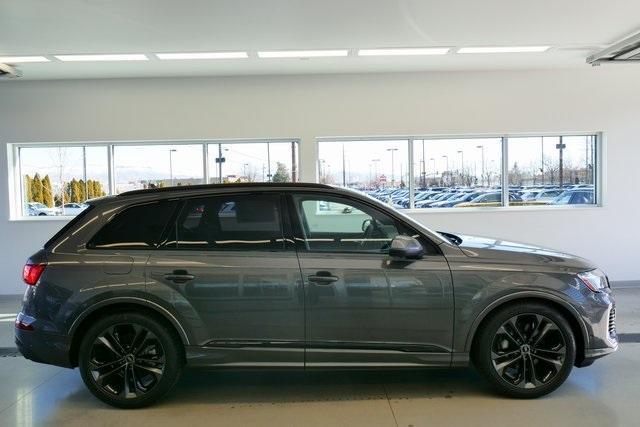 new 2025 Audi Q7 car, priced at $87,905