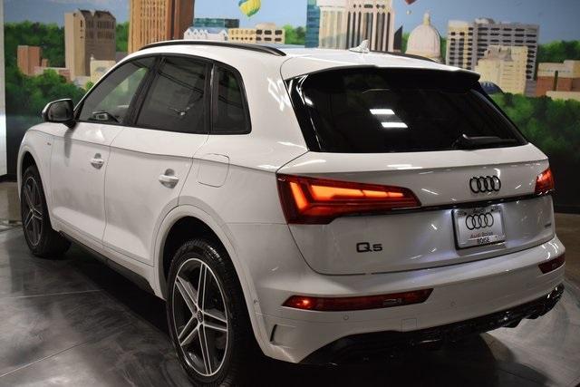 new 2025 Audi Q5 car, priced at $71,510