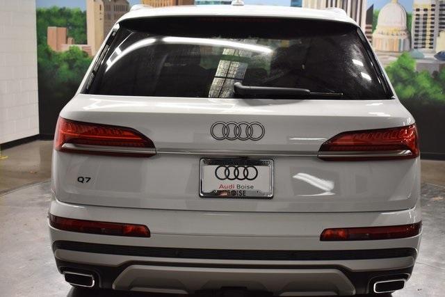 new 2025 Audi Q7 car, priced at $76,800