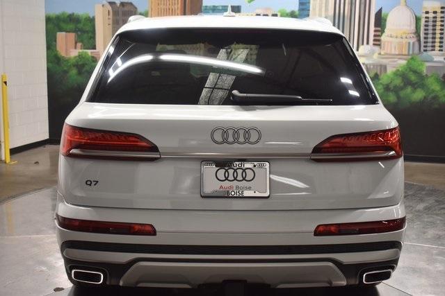 new 2025 Audi Q7 car, priced at $76,800