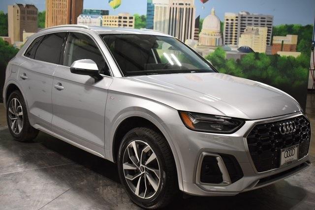 new 2025 Audi Q5 car, priced at $57,700