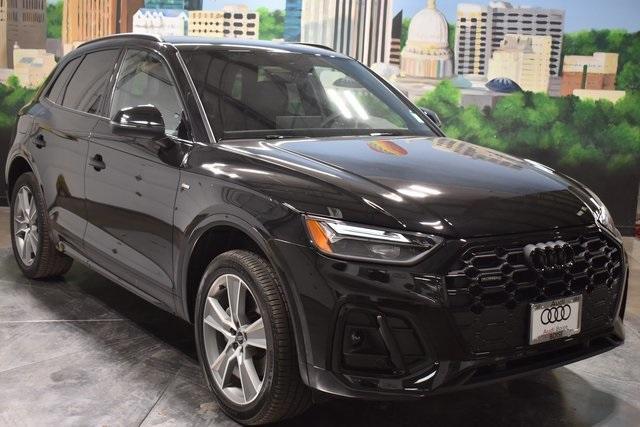 new 2025 Audi Q5 car, priced at $54,000